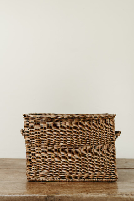 Wicker laundry basket ..