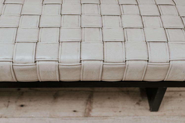 vintage daybed, coffeetable, bench ... 