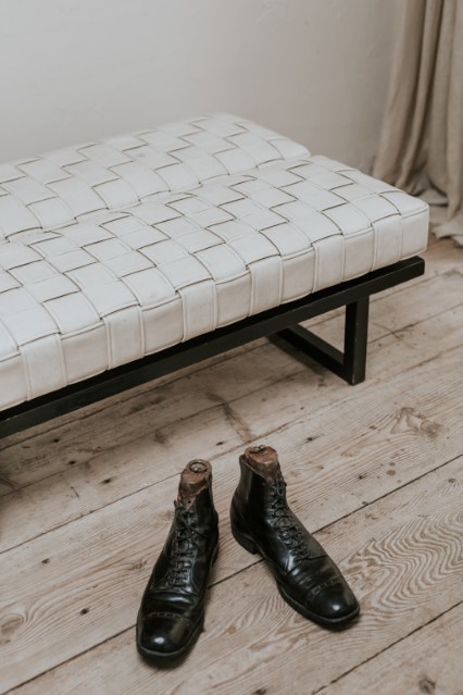 vintage daybed, coffeetable, bench ... 