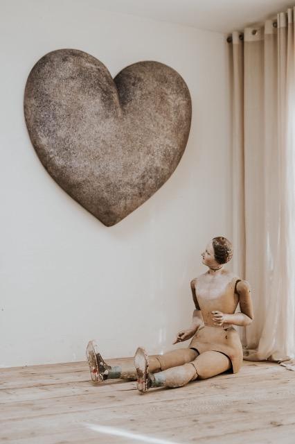I keep on searching for That heart of gold ...