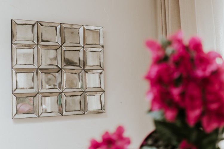 interior with mirror ... 