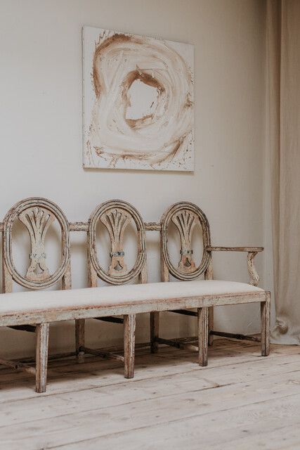 18th century spanish bench, Belgian linen upholstery ...