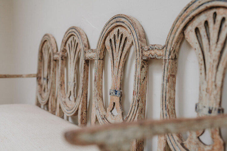 18th century spanish bench, Belgian linen upholstery ...