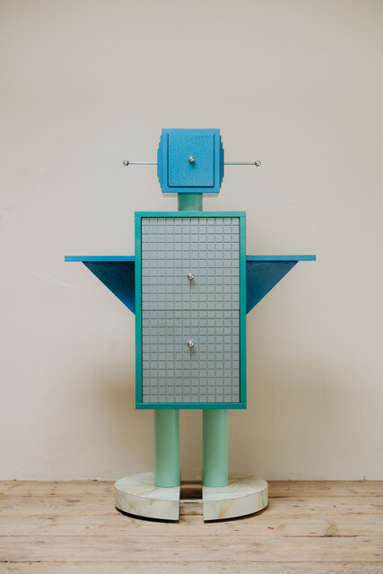 1980's robot cabinet/bar by Studio Mundici, Italy,  Memphis group..