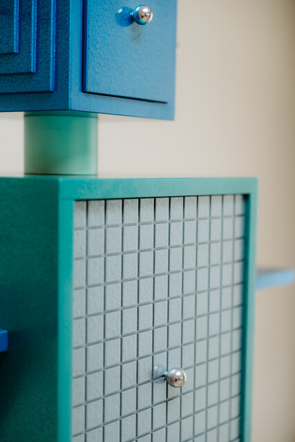 1980's robot cabinet/bar by Studio Mundici, Italy,  Memphis group..