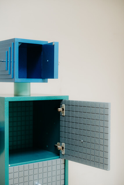 1980's robot cabinet/bar by Studio Mundici, Italy,  Memphis group..