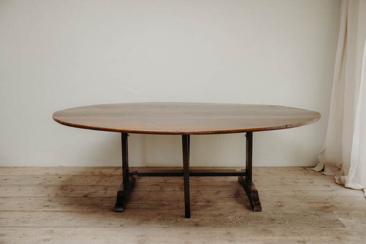 19e eeuwse Franse dennenhouten xl ovale tafel ...