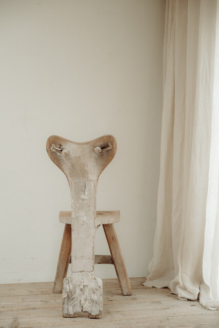 19th century artist chair ... Wales, dry patina ...