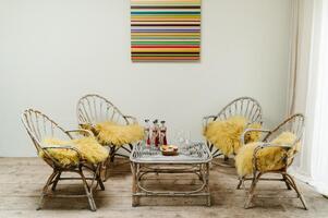 Set of 4 rattan chairs and table .. 
