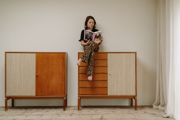 A girl who reads will be an adult who thinks ... 