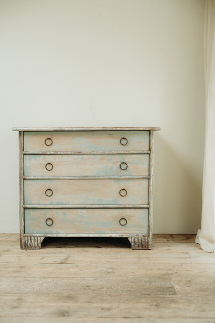 cedarwood/hazlenut twig chest of drawers .. rests of blue paint ..