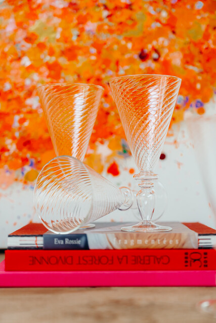 champagne flutes ...