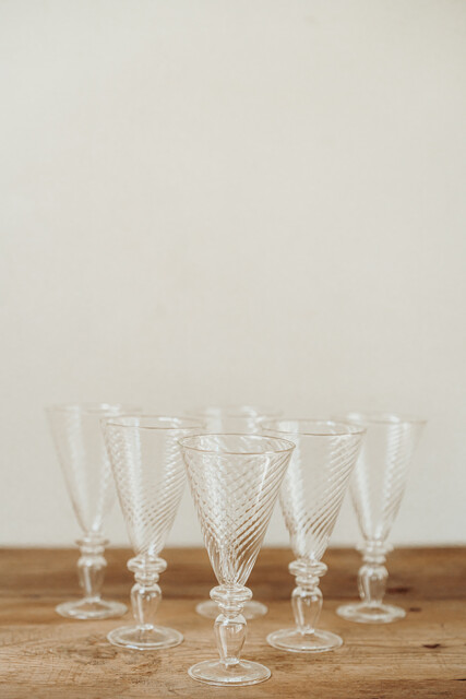 champagne flutes ...