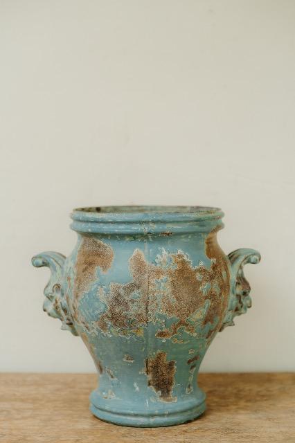 Enameled castiron vase de Rouen .. sublime color ! 