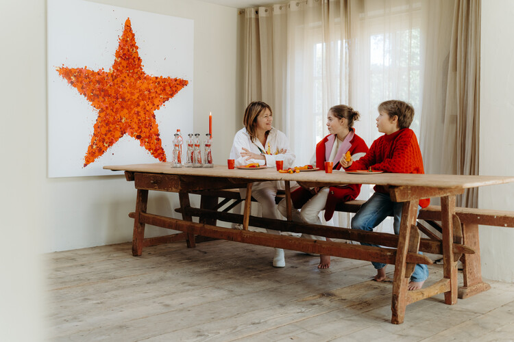 extra large Swedish table ...