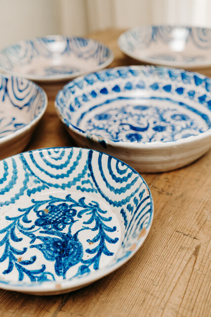 lot of Spanish Fajalauza ceramics bowls...