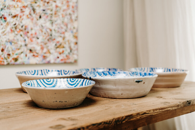 lot of Spanish Fajalauza ceramics bowls...