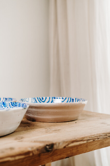 lot of Spanish Fajalauza ceramics bowls...