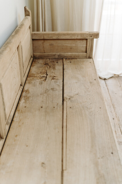 oak and maplewood bench with 2 drawers ...