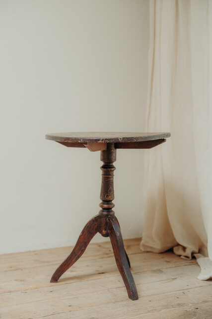occasional table ...