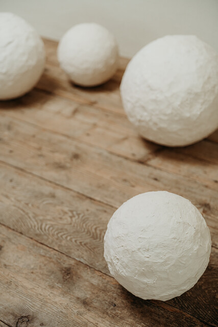 papier mâché balls .... 