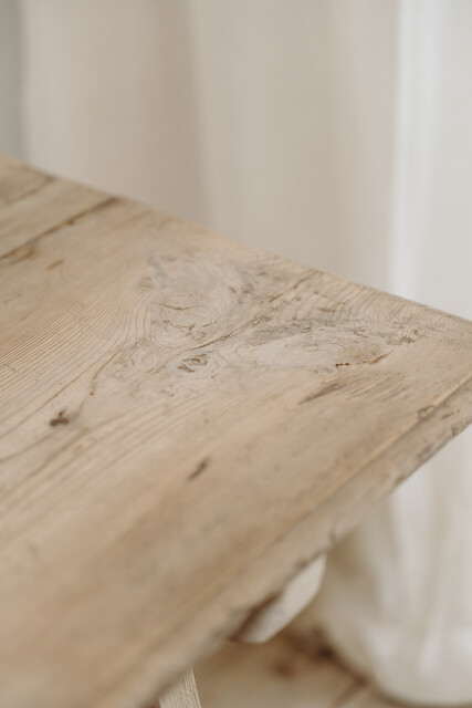 Spanish chestnut table ...