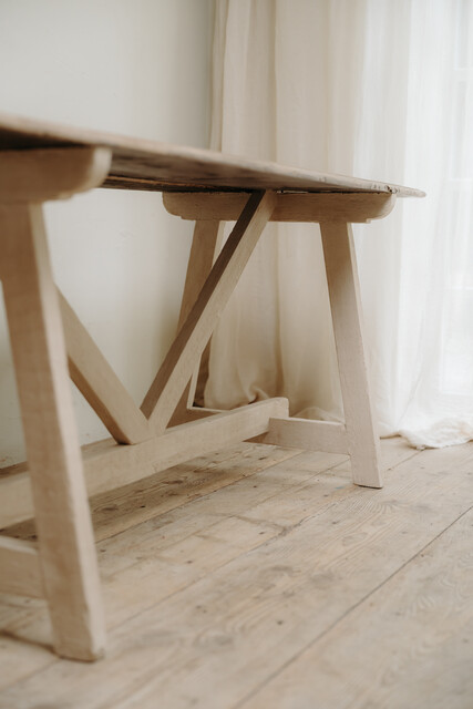Spanish chestnut table ...