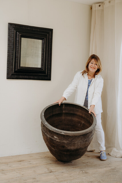Spanish pottery ..