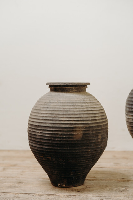 terra cotta pots from Galicia/Spain ...