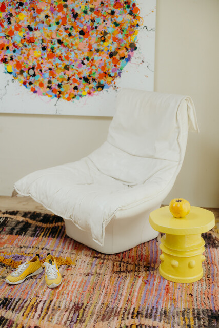 vintage white leather Gerard Van den Bergh fauteuil ...