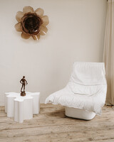 white is always beautiful ... 