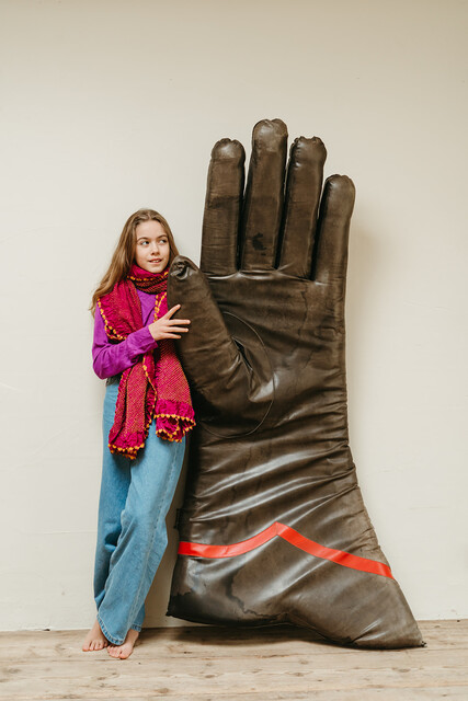 xl leather glove .. shopdisplay ... publicity sign 