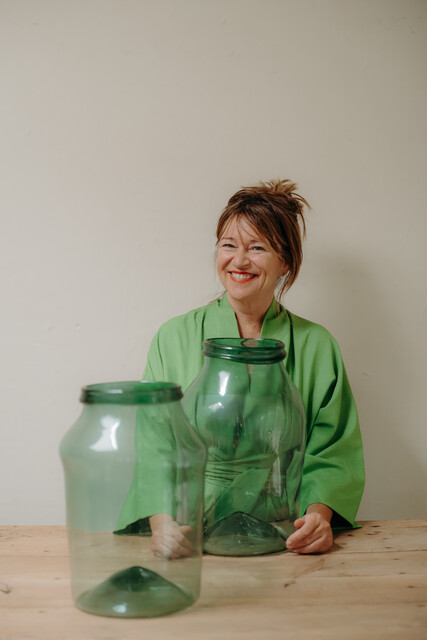 xl Spanish handblown green glass vases ... 